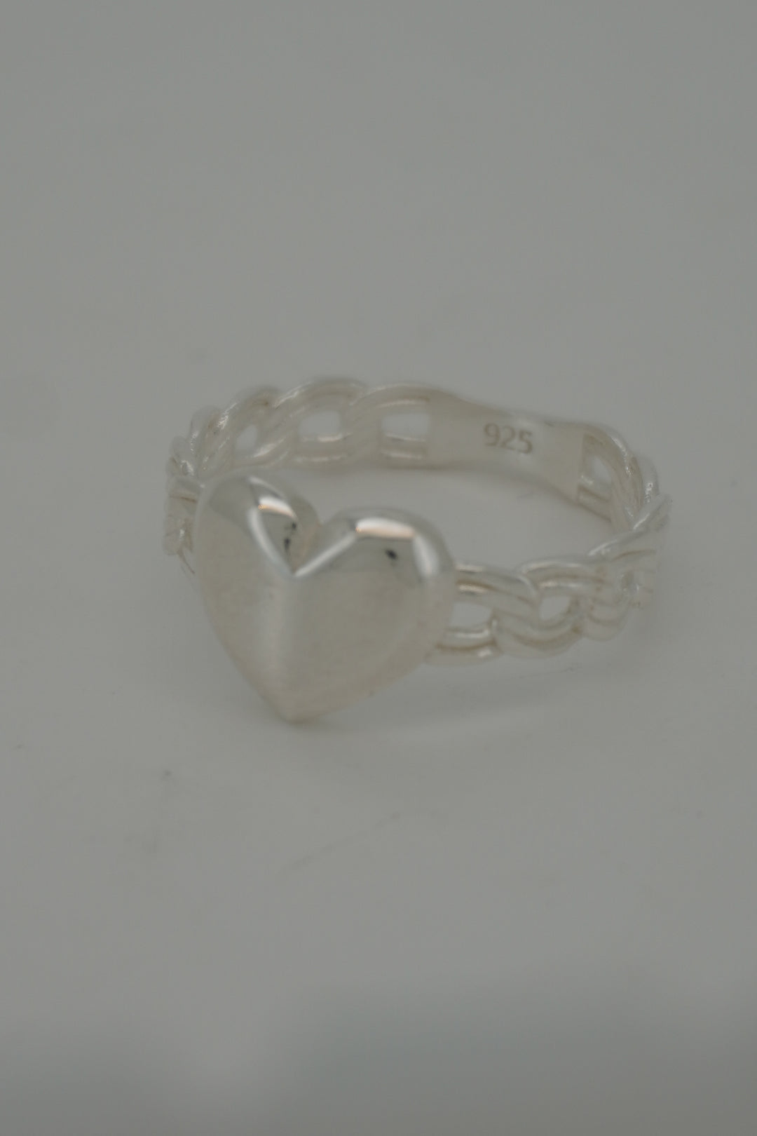 925 STERLING SILVER HEART CHINO RING