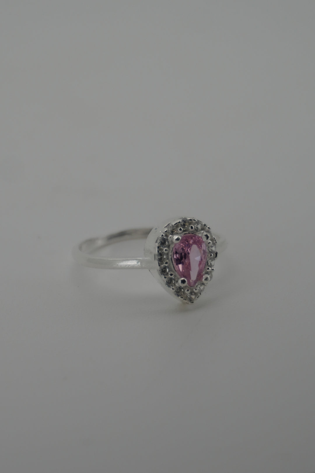 925 STERLING SILVER PINK CZ TEAR DROP SHAPE RING