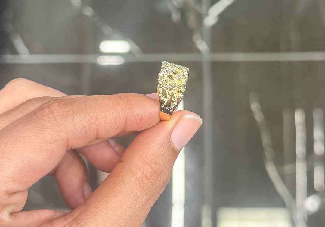 10K SQUARE NUGGET RING