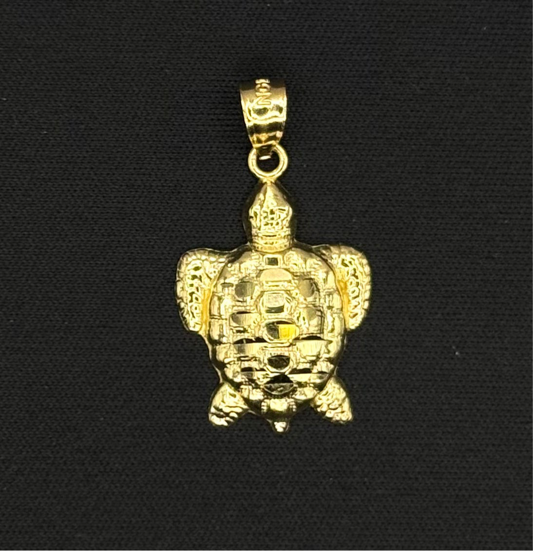 10K GOLD TURTLE SHAPE PENDANT