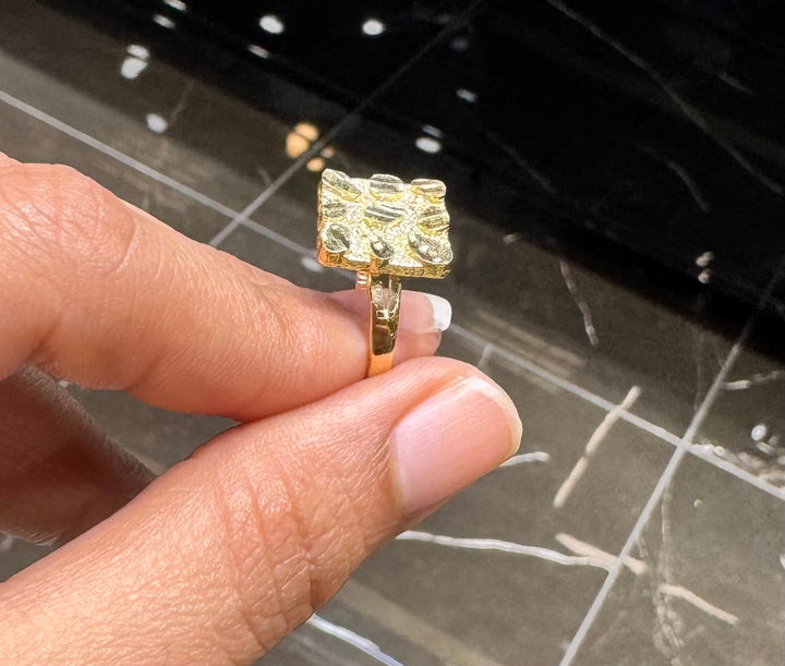 10K SQUARE NUGGET RING