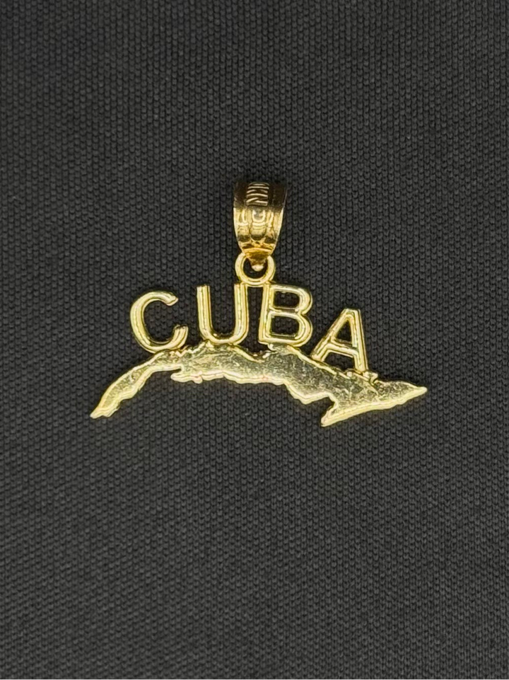 10K GOLD CUBA PENDANT
