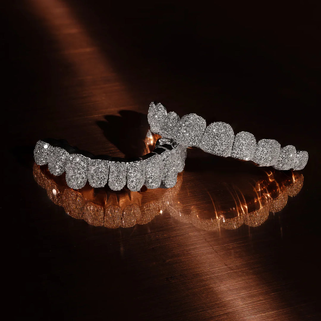 SALE SALE SILVER  MOISSANITE  MOISSAC SETTING ICED OUT GRILLZ .