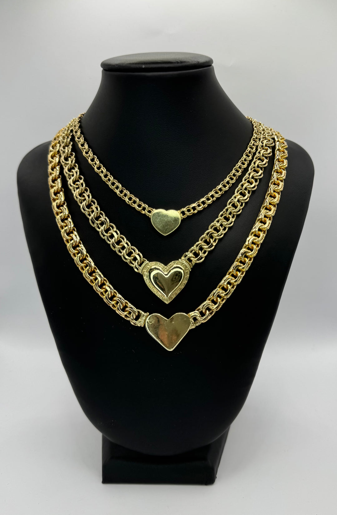 10K YELLOW GOLD CHINO LINK HEART NECKLACE