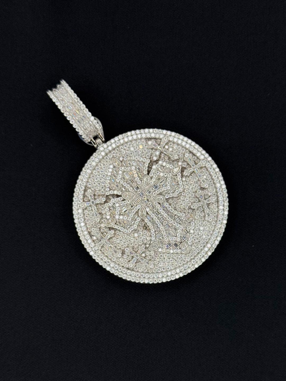 925 SILVER MOISSANITE ICED-OUT INFINITE CROSS PENDANT