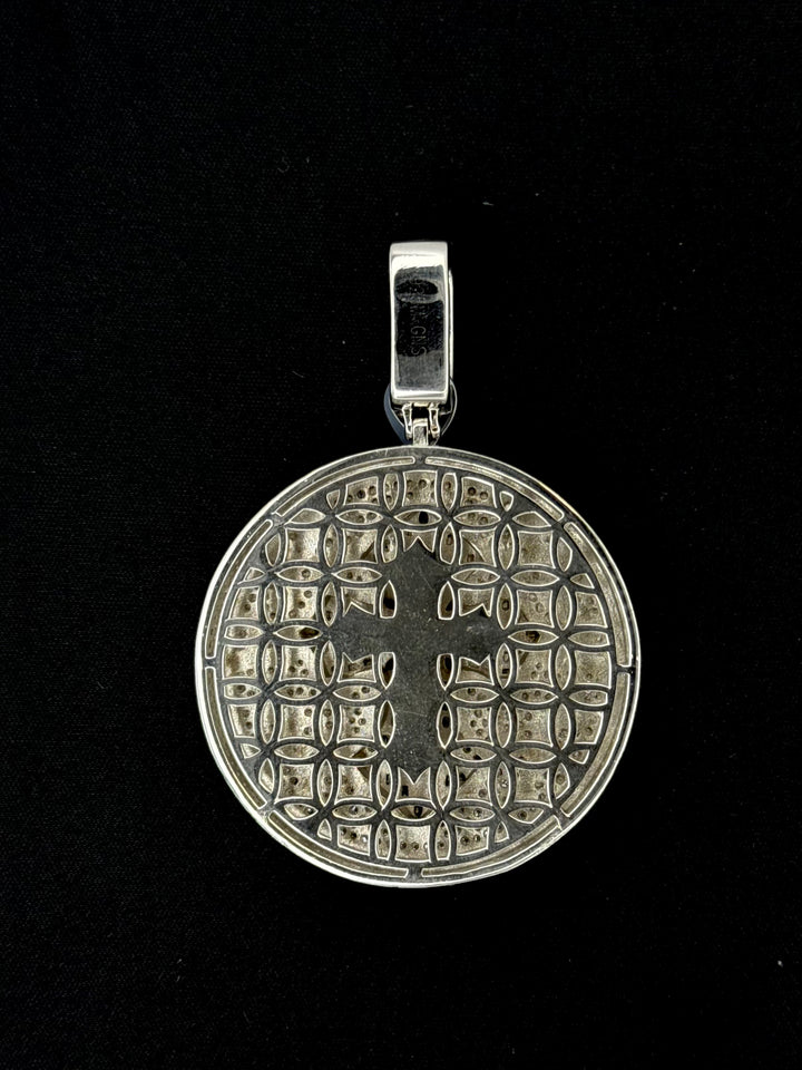 925 SILVER MOISSANITE ICED-OUT INFINITE CROSS PENDANT