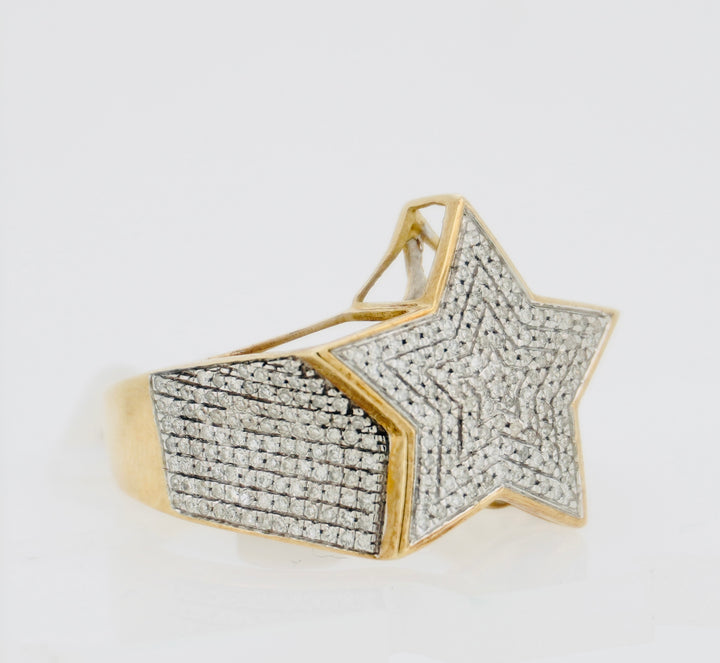 10KT Y/G 0.75CT STAR DIAMOND MENS RING