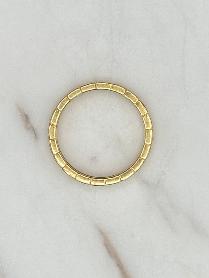 14K GOLD RIDGED BAND