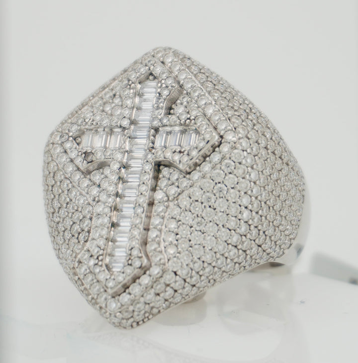 925 SILVER MOISSANITE CROSS 5.859CTW RING
