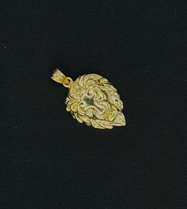 10K GOLD LION HEAD PENDANT