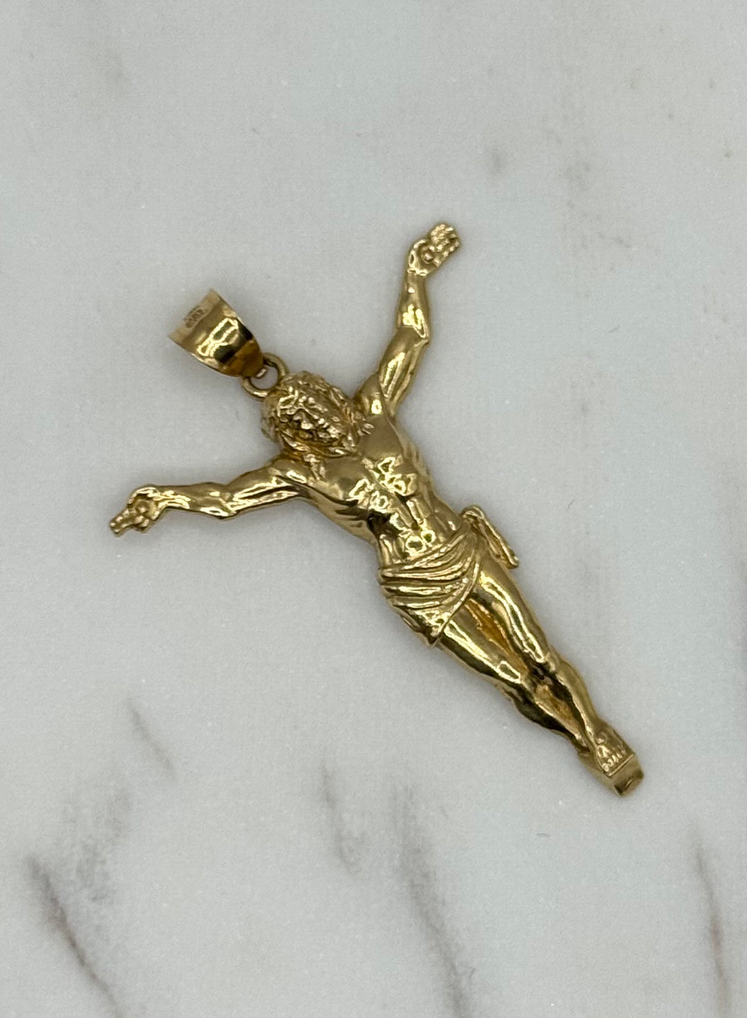 10K GOLD JESUS CRUCIFIX PENDANT