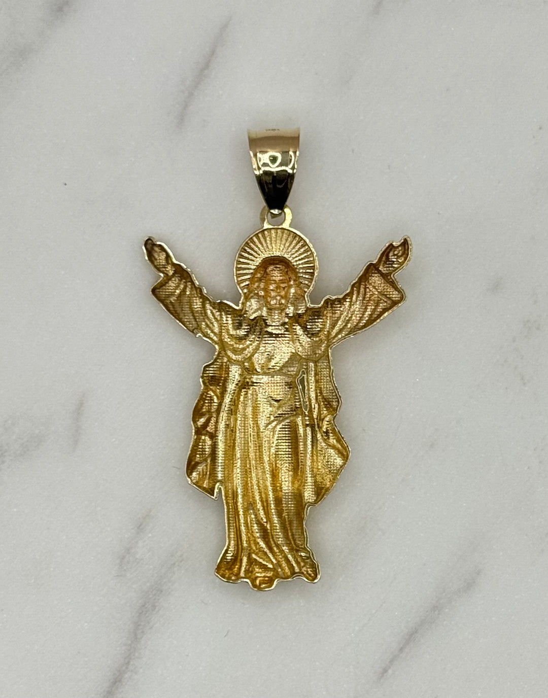 10K GOLD JESUS WITH HALO AND OUTSTRETCHED ARMS PENDANT