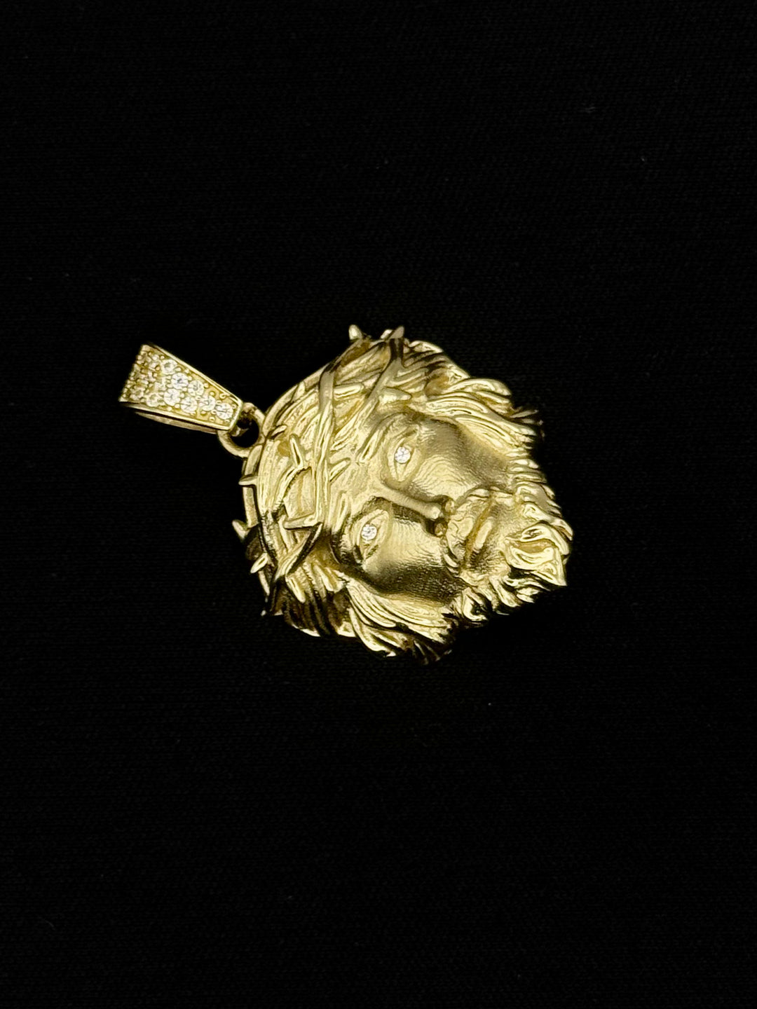 10K GOLD JESUS FACE PENDANT