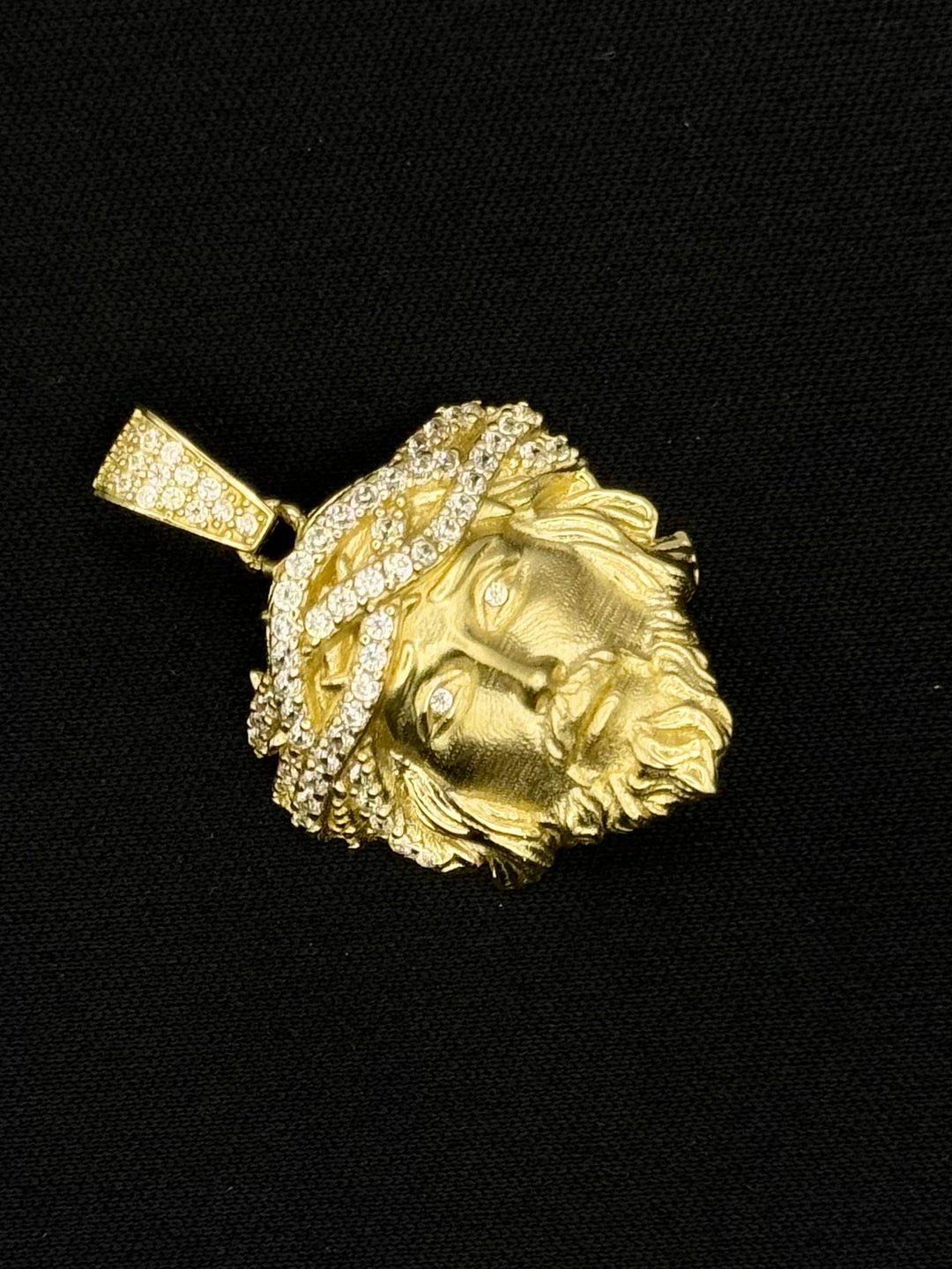 10K GOLD JESUS FACE PENDANT