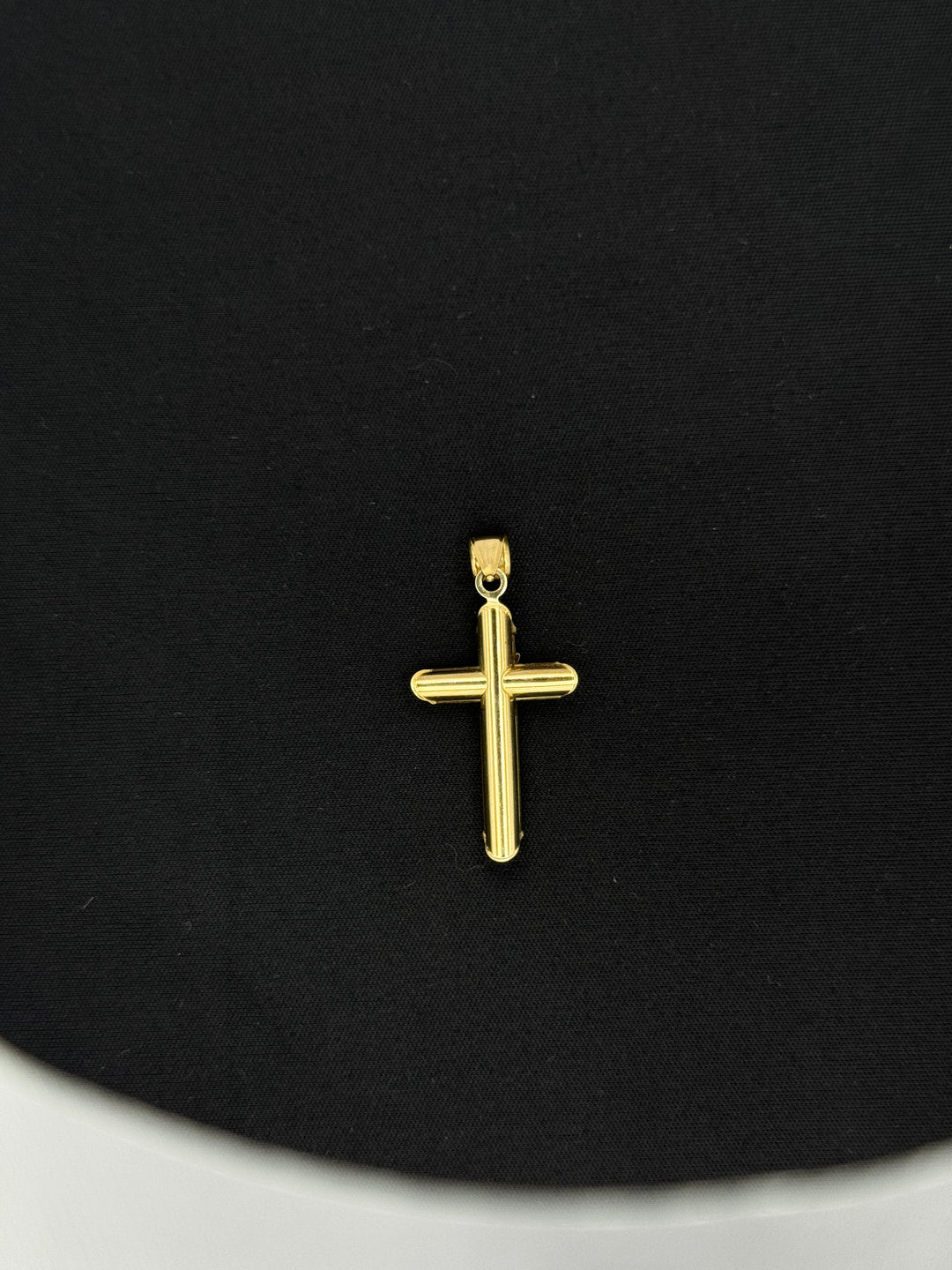 10K GOLD JESUS CZ CROSS PENDANT