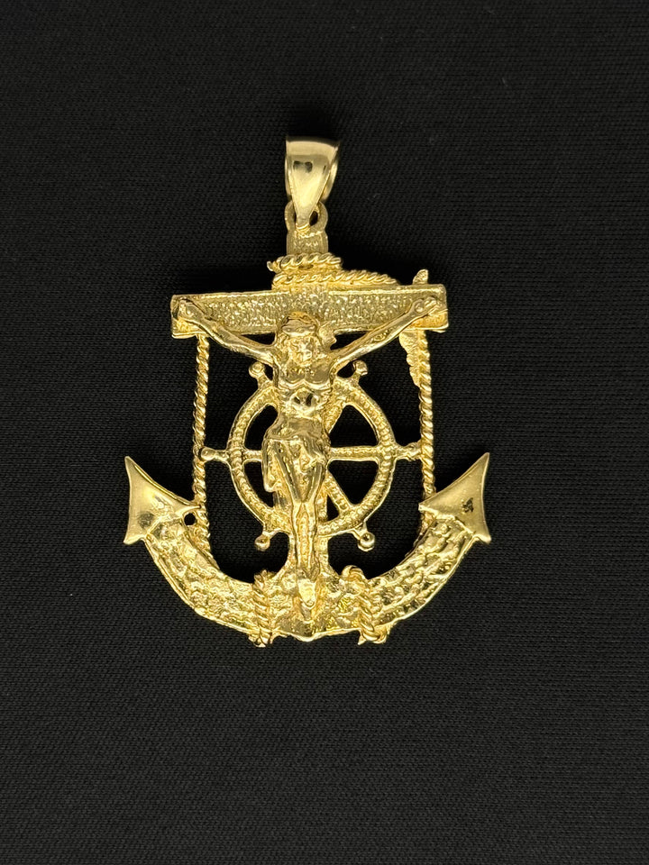 10K GOLD MARINER’S ANCHOR WITH JESUS 3D PENDANT