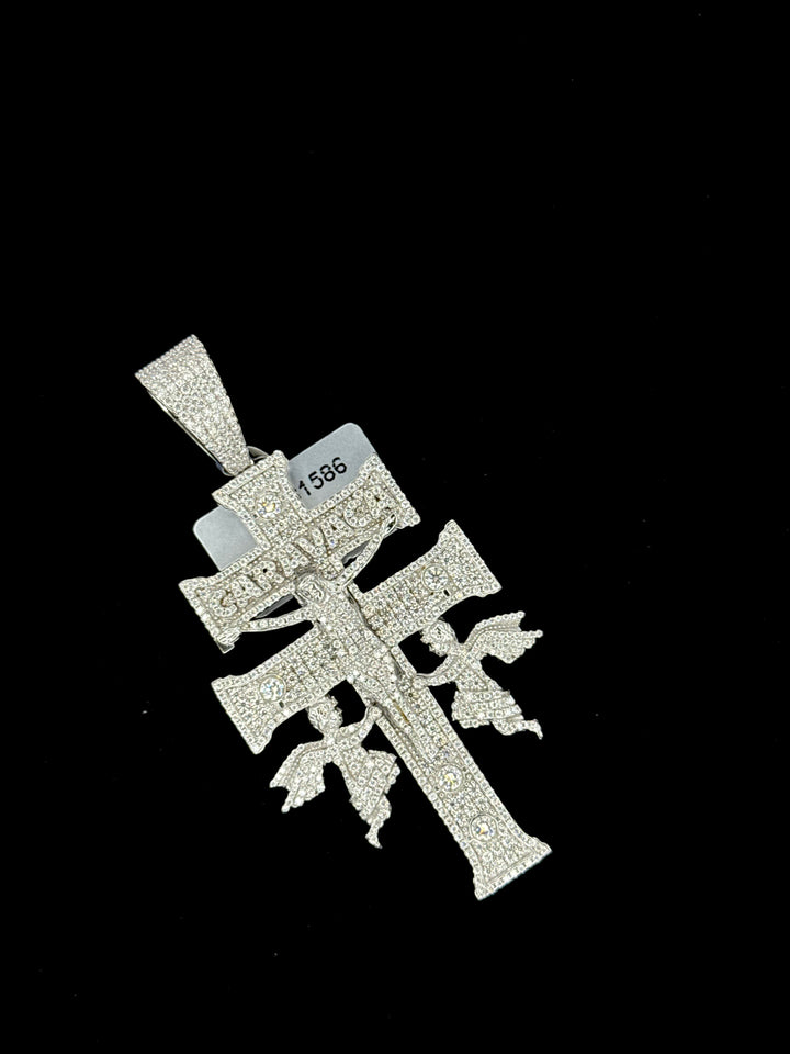 95 SILVER MOISSANITE CARAVACA PENDANT