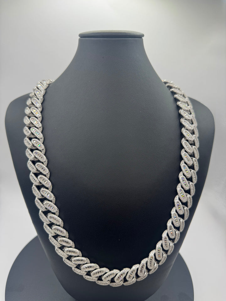 925 SILVER MOISSANITE MIAMI CUBAN NECKLACE