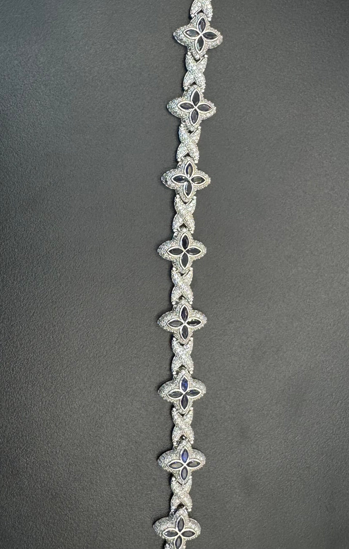 925 SILVER MOISSANITE SINGLE TONE BLUE CLOVER NECKLACE