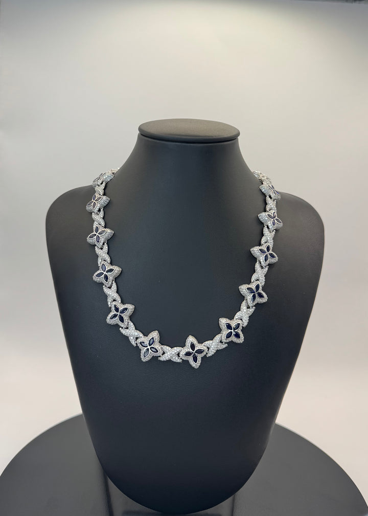 925 SILVER MOISSANITE SINGLE TONE BLUE CLOVER NECKLACE