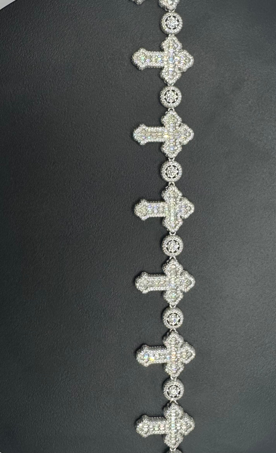 925 SILVER MOISSANITE CROSS NECKLACE