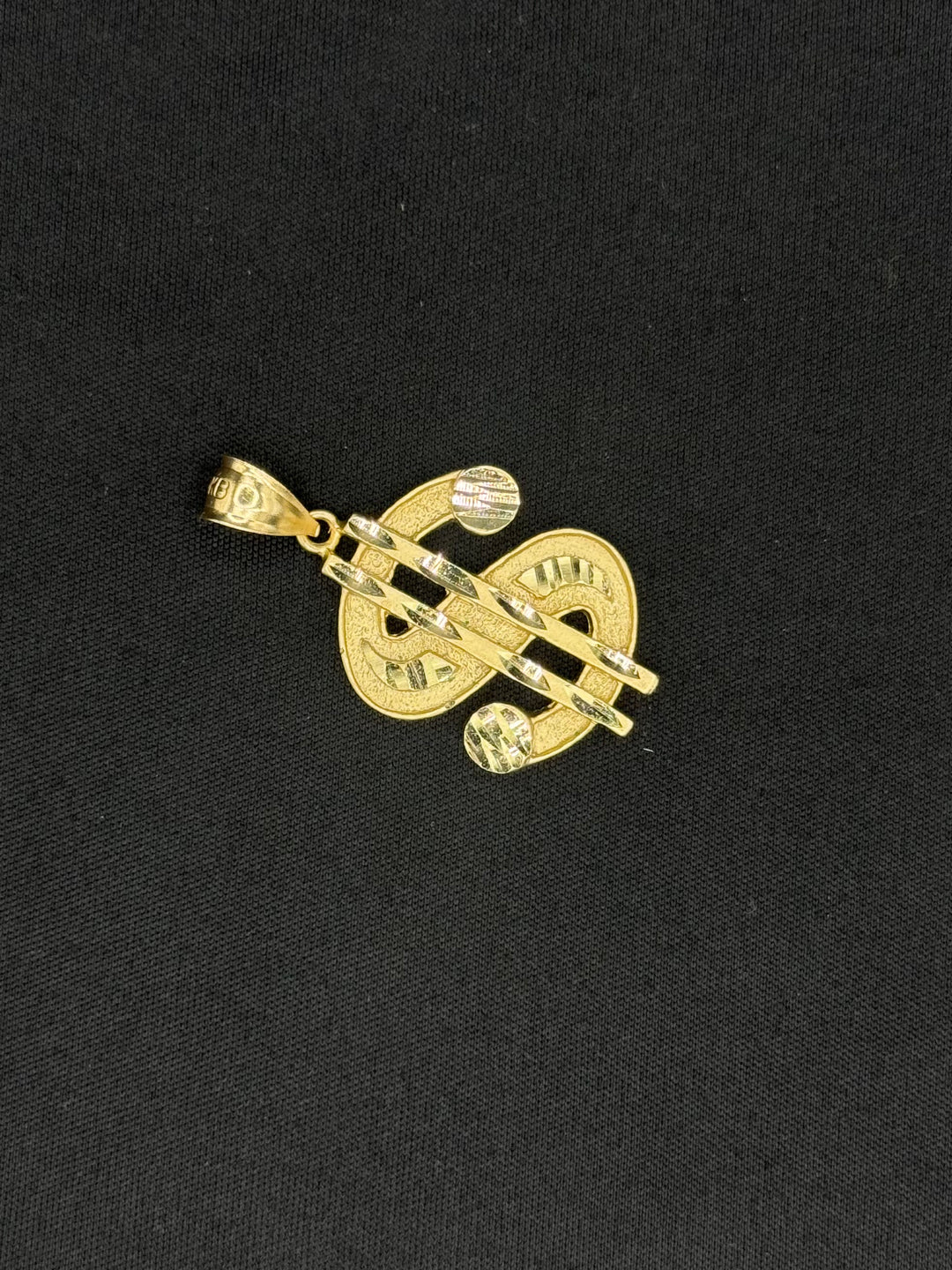 10K GOLD DIA CUT 3D DOLLAR PENDANT