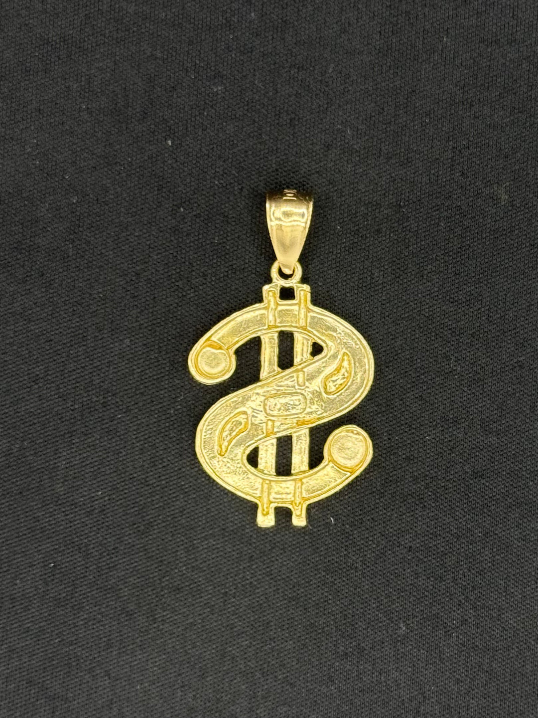 10K GOLD DIA CUT 3D DOLLAR PENDANT
