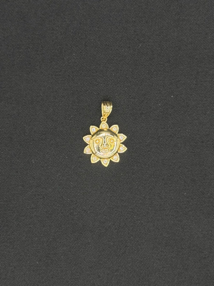 10K GOLD SUN FACE CZ PENDANT