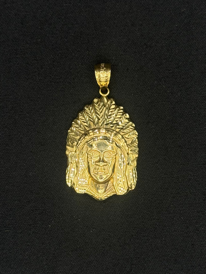10K GOLD CHIEF HEAD PENDANT