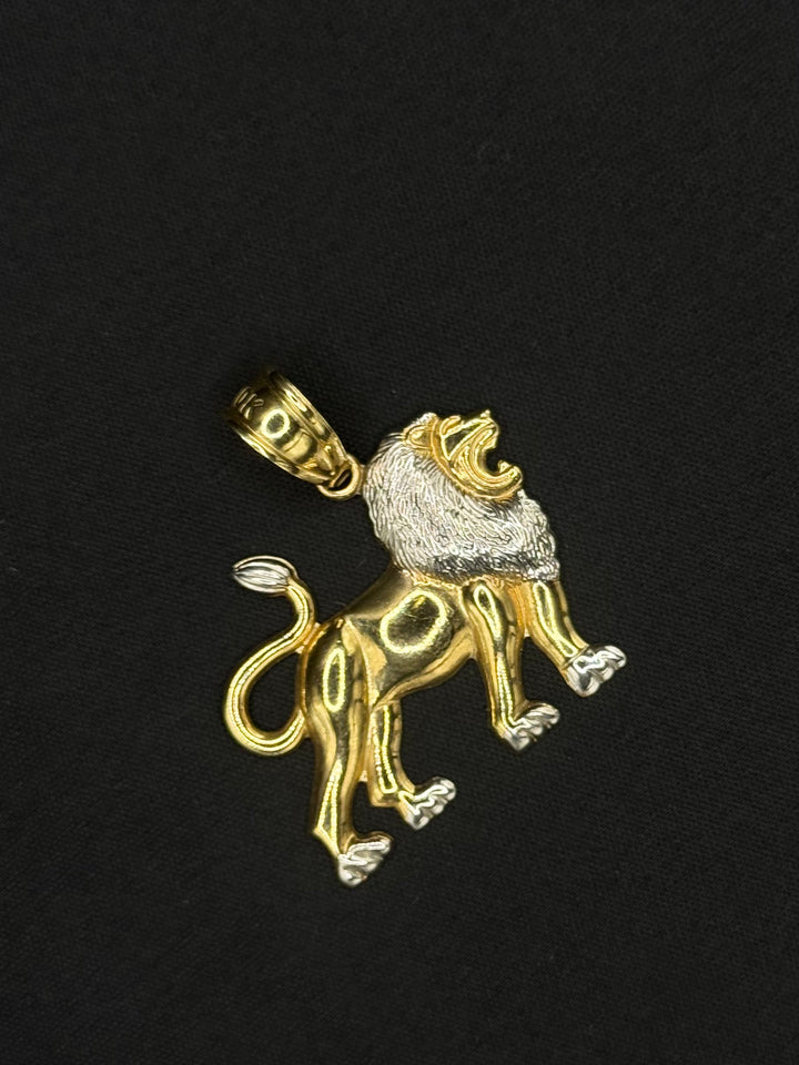 10K GOLD TWO TONE LION PENDANT