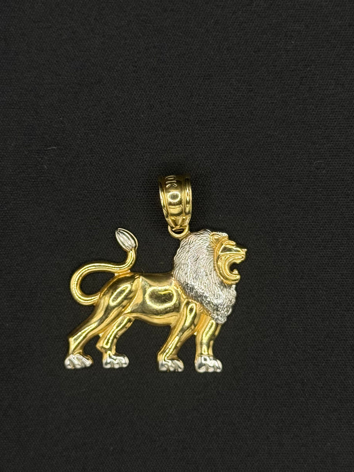 10K GOLD TWO TONE LION PENDANT