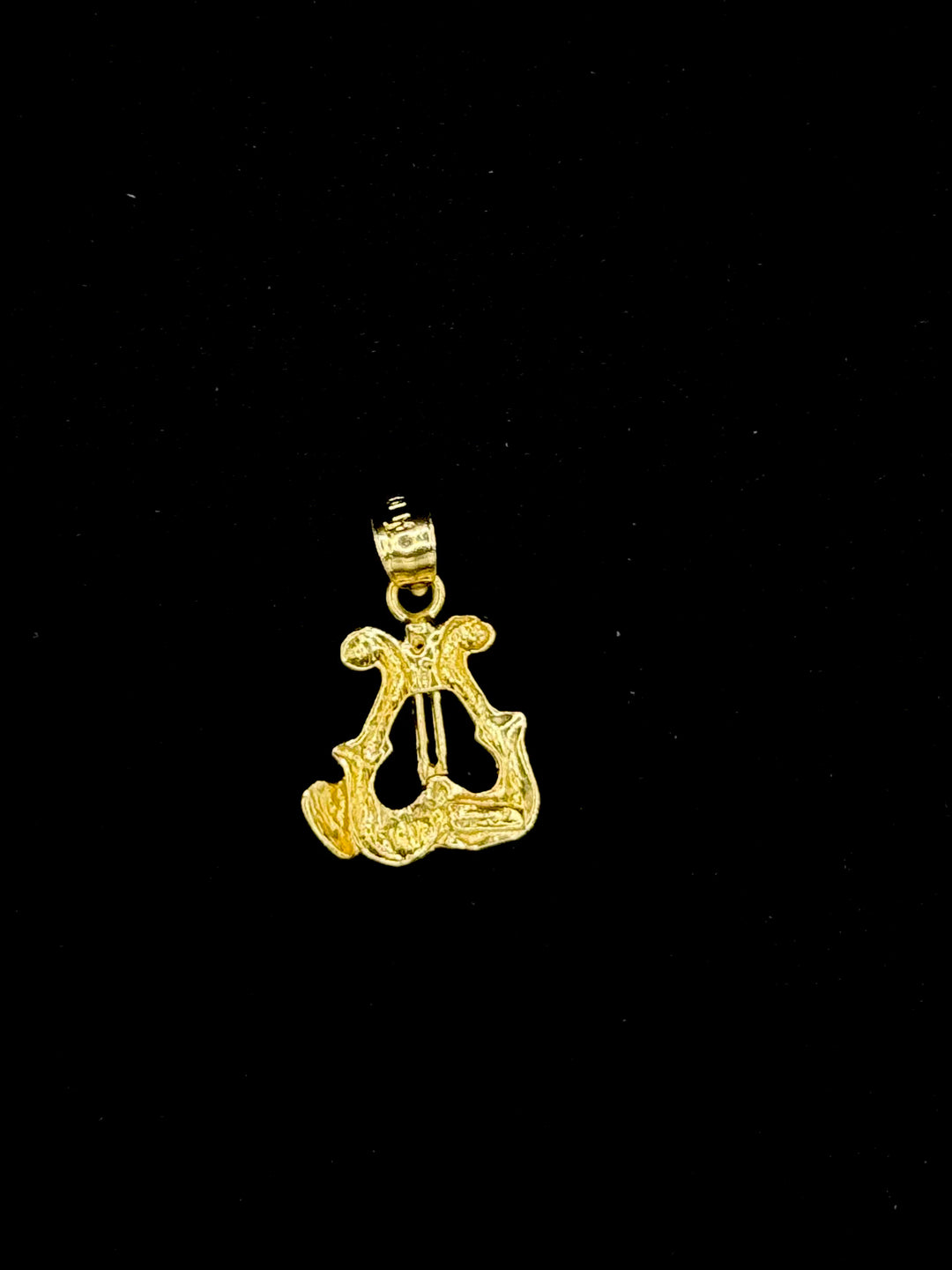 10K GOLD LYRE PENDANT