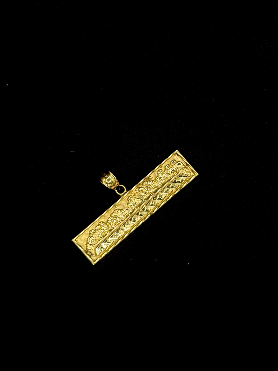 10K GOLD LAST SUPPER PENDANT