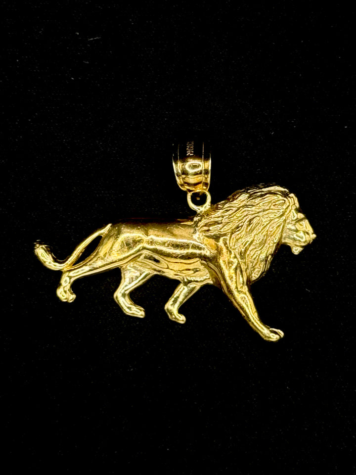 10K GOLD LION PENDANT