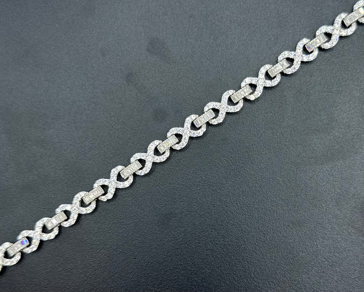 925 SILVER MOISSANITE INFINITY LINK NECKLACE