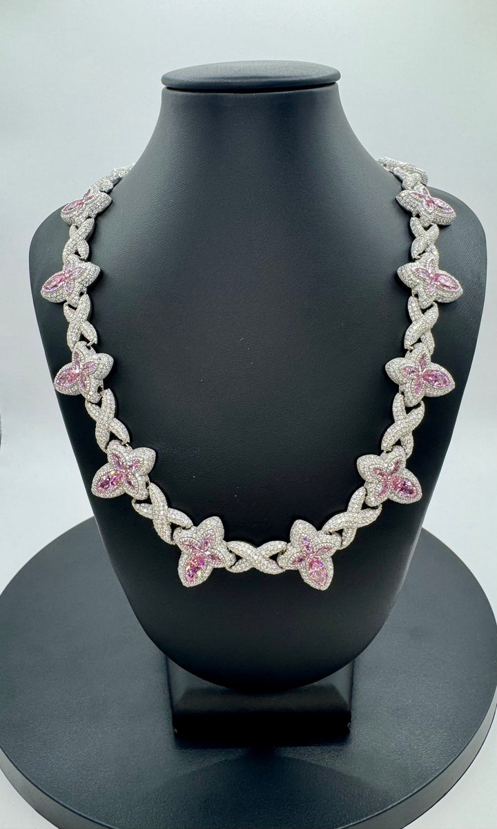 925 SILVER MOISSANITE PINK CLOVER NECKLACE