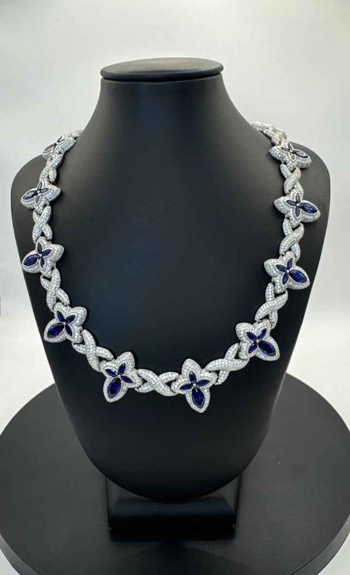 925 SILVER MOISSANITE BLUE CLOVER NECKLACE
