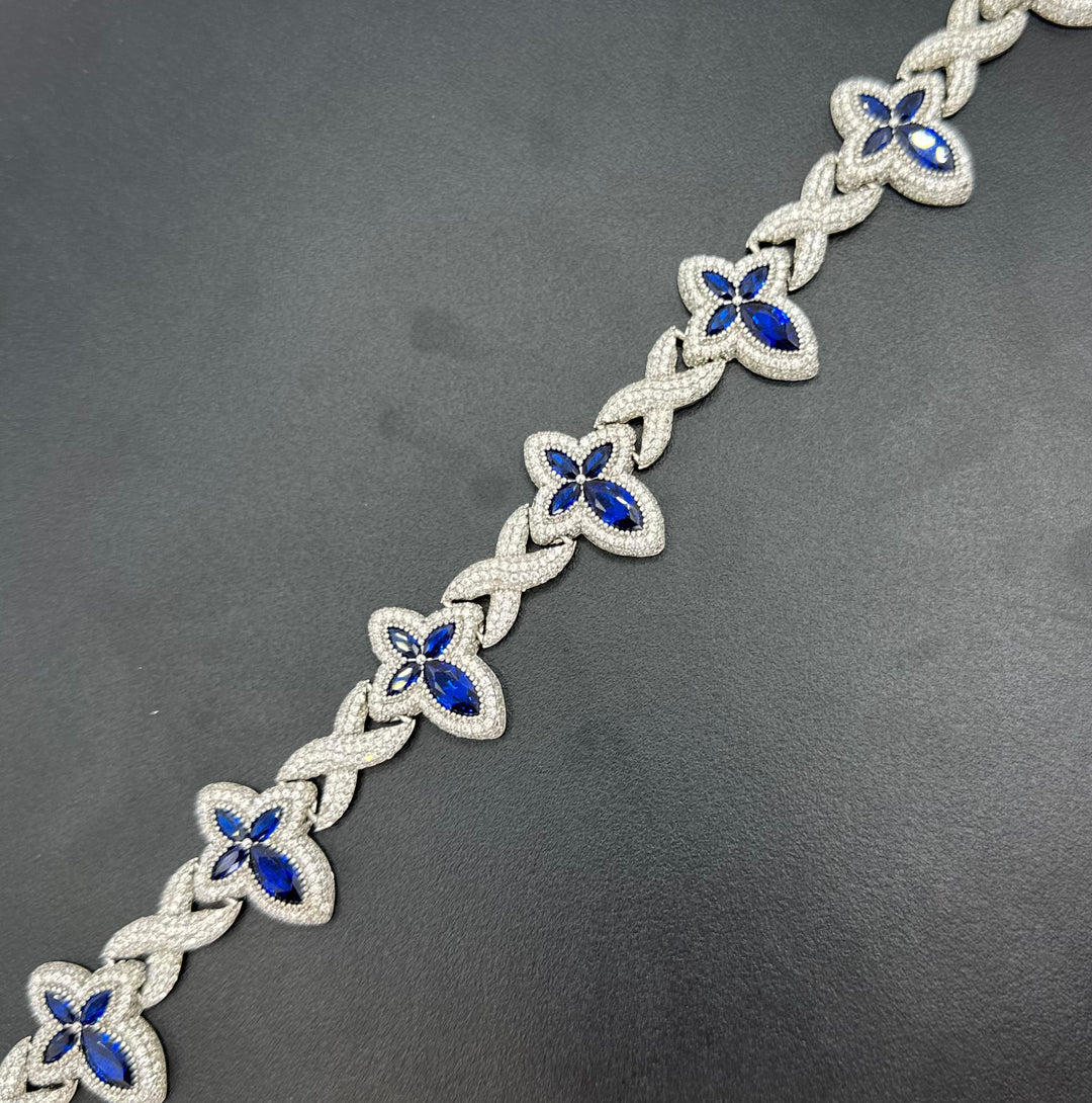 925 SILVER MOISSANITE BLUE CLOVER NECKLACE