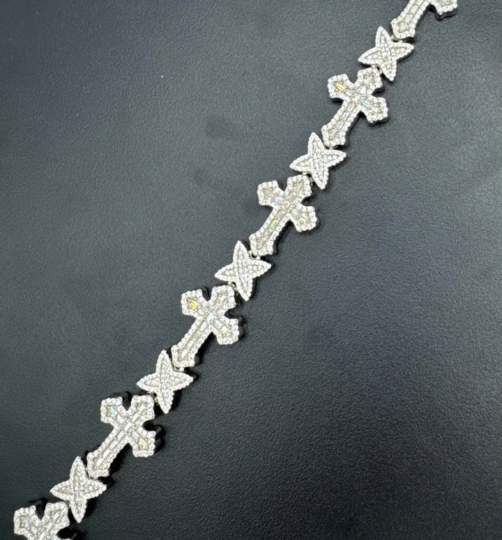 925 SILVER MOISSANITE BAGGETTE CROSS X CROSS X NECKLACE