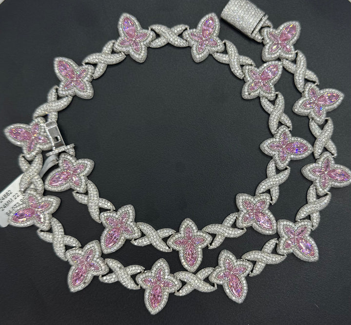 925 SILVER MOISSANITE PINK CLOVER NECKLACE