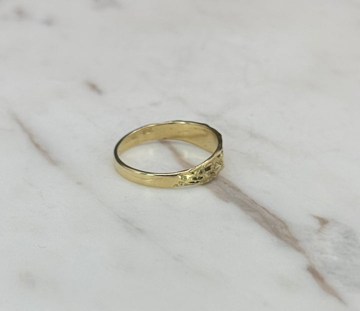 10K GOLD NUGGET BAND