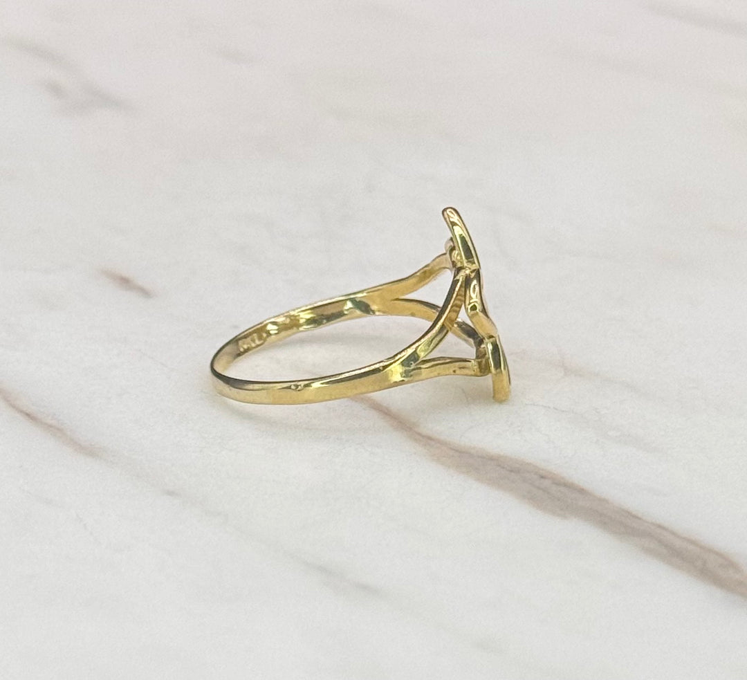 10K GOLD FLOWER RING