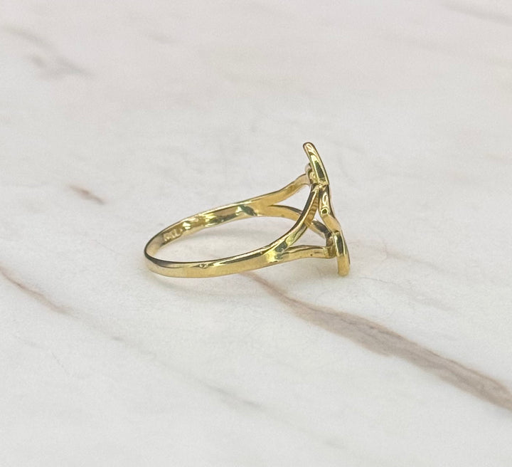 10K GOLD FLOWER RING