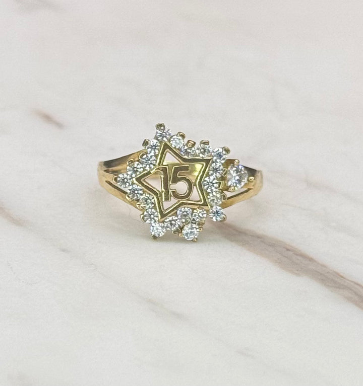 10K GOLD QUINCEANERA CZ STAR RING