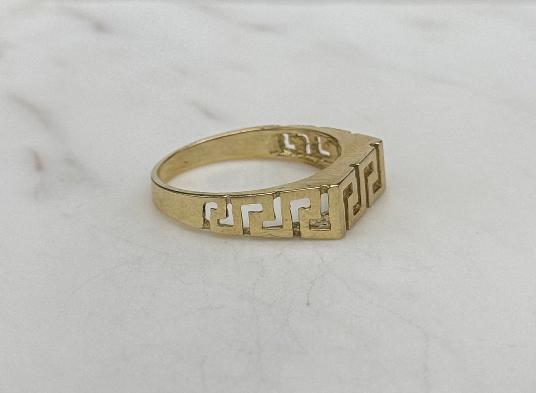 10K GOLD GREEK DESIGN BAND