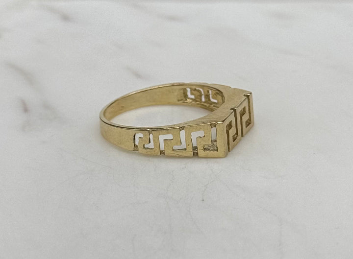 10K GOLD GREEK DESIGN BAND