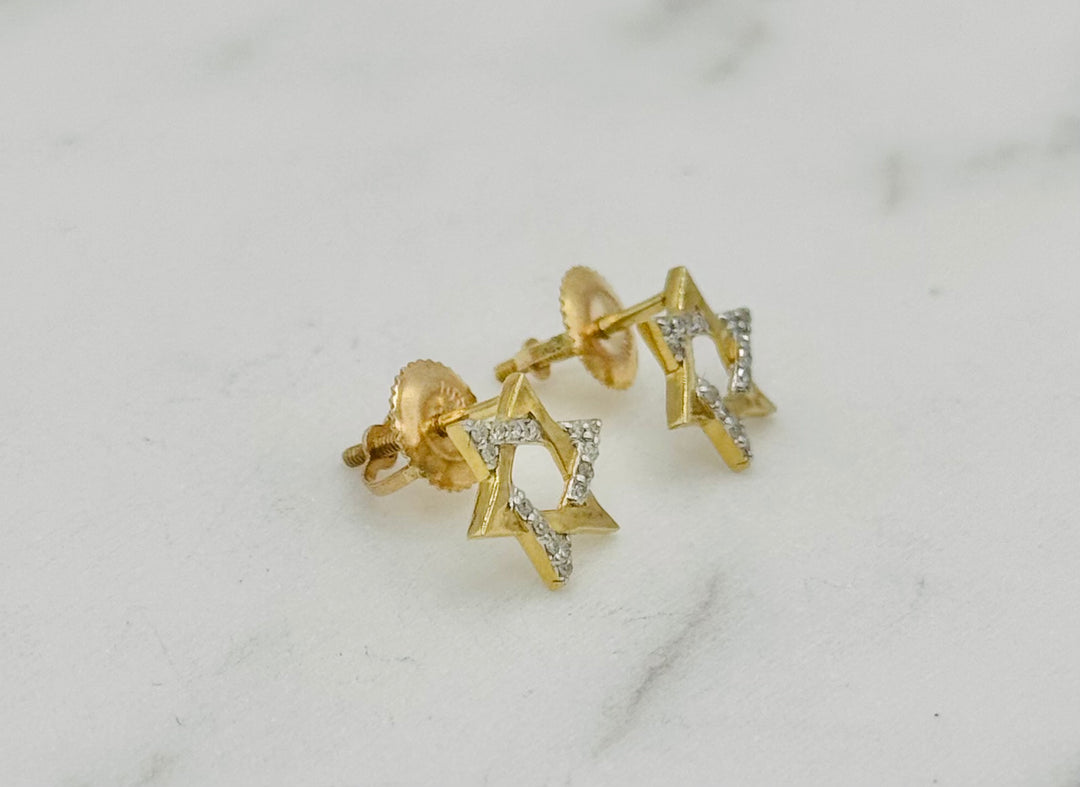 10K GOLD STAR DIAMOND STUDS