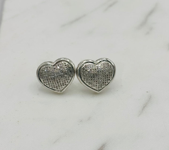 10K GOLD HEART DIAMOND STUDS