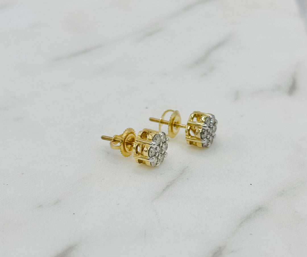 10K GOLD DIAMOND FLOWER STUDS