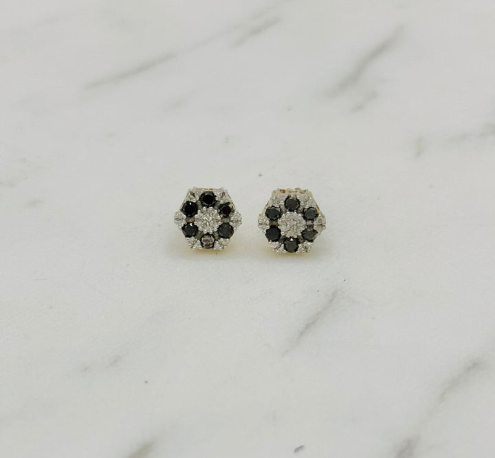 10K GOLD FLOWER BLACK STONE DIAMOND STUDS